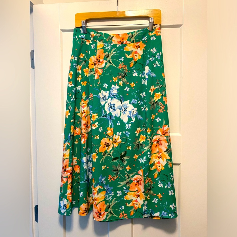 Loft floral midi skirt size 4